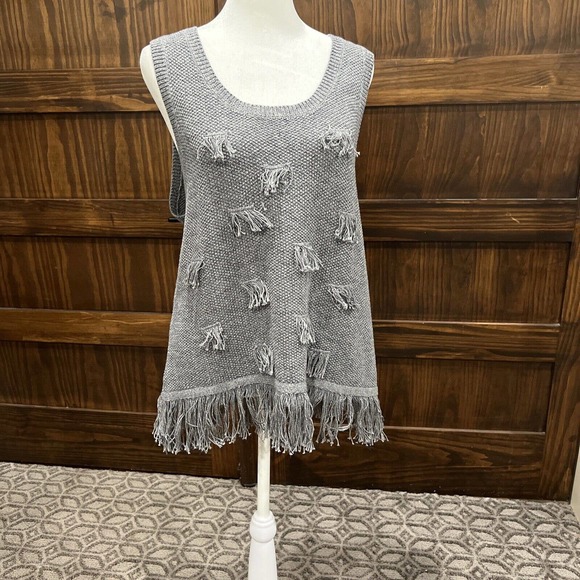 Creatures Of Comfort Shirt Women’s Large‎ Sweater Sleeveless - Picture 1 of 12